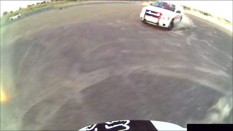Best Police Dirtbike Chases Compilation #17 February 2017 – FNF