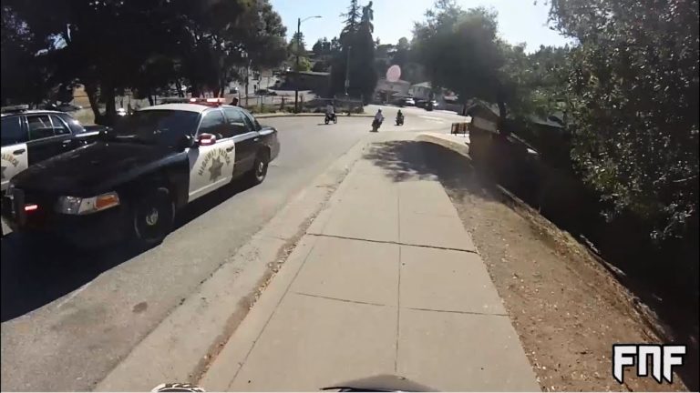 Police chase quads, sportbikes, cruisers, and dirtbikes through Oakland CA